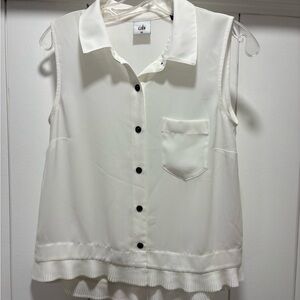 Cabi Top Blouse Size XS Pleated Sleeveless Collared Semi-Sheer Button Down White